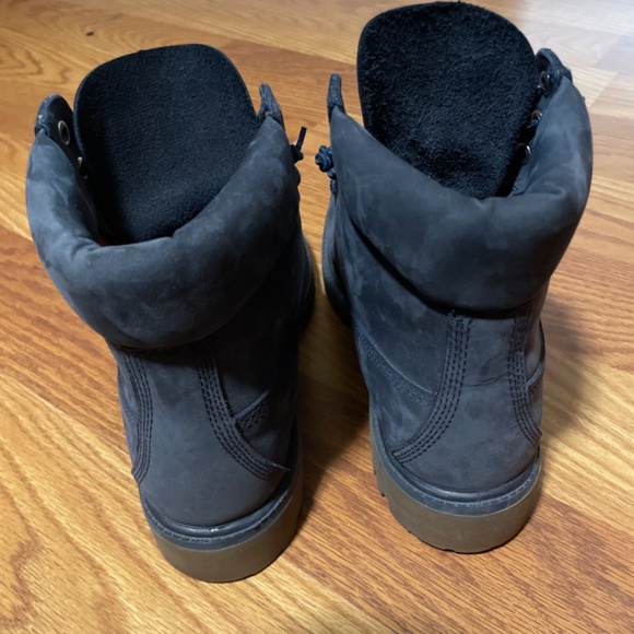 Timberlands - Picture 3 of 5